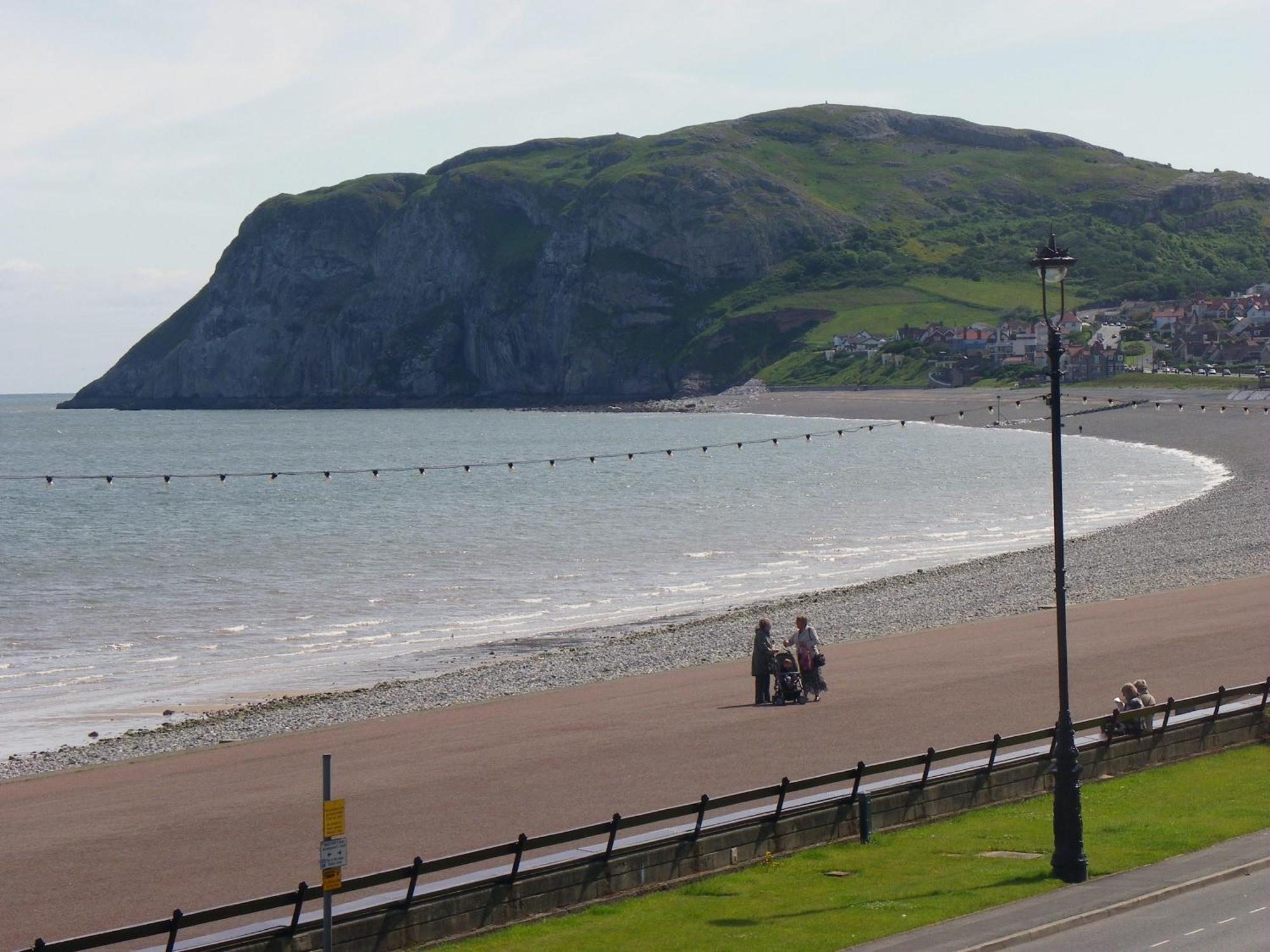 The Oasis Hotel Llandudno Eksteriør bilde