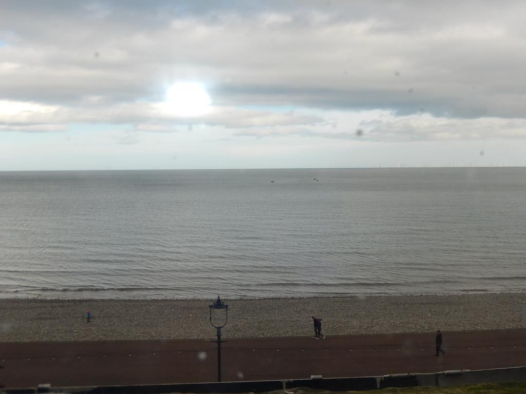 The Oasis Hotel Llandudno Rom bilde